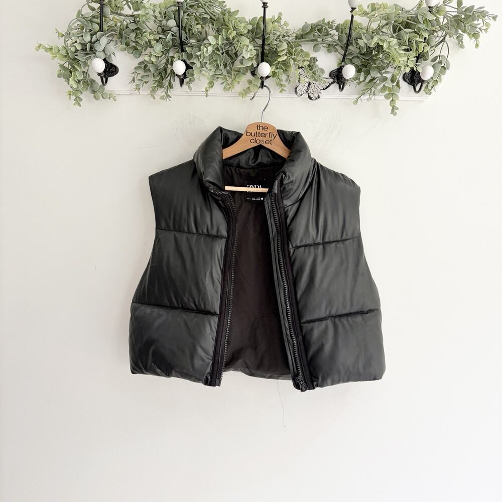 Zara Black Leather Puffer Vest High Collar Quilted Horizontal Pannels Small NN 6